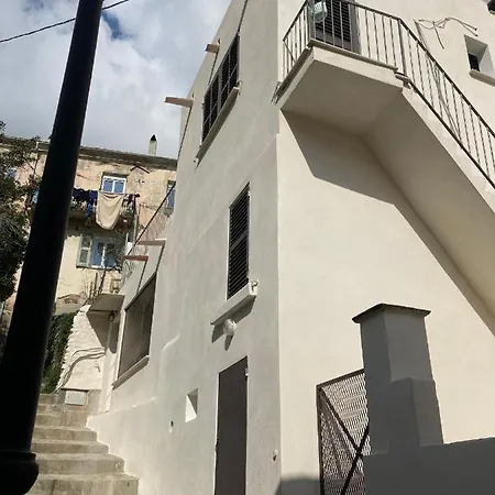 Casa Di L'isai 6 Personnes Pietracorbara