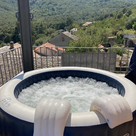 Casa Di L'isai 6 Personnes Nyaraló *